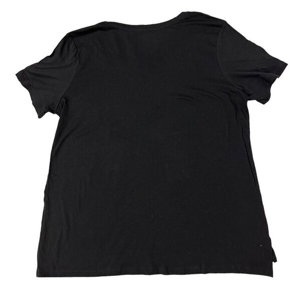 Member's Mark Women’s Short Sleeve V-Neck Tee - Picture 8 of 8